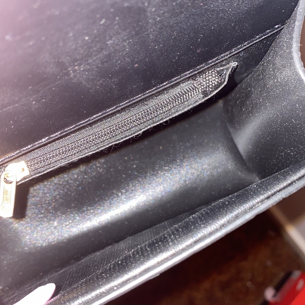 HandBag - Picture 5 of 7